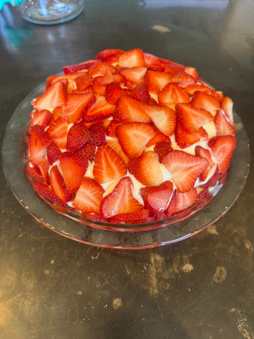 Fresh Strawberry Cream&nbsp;Cake